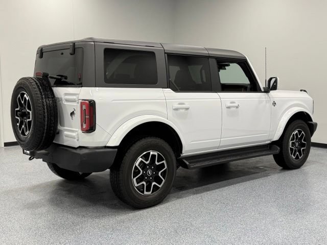 Certified 2025 Ford Bronco Outer Banks AWD/4WD image 12