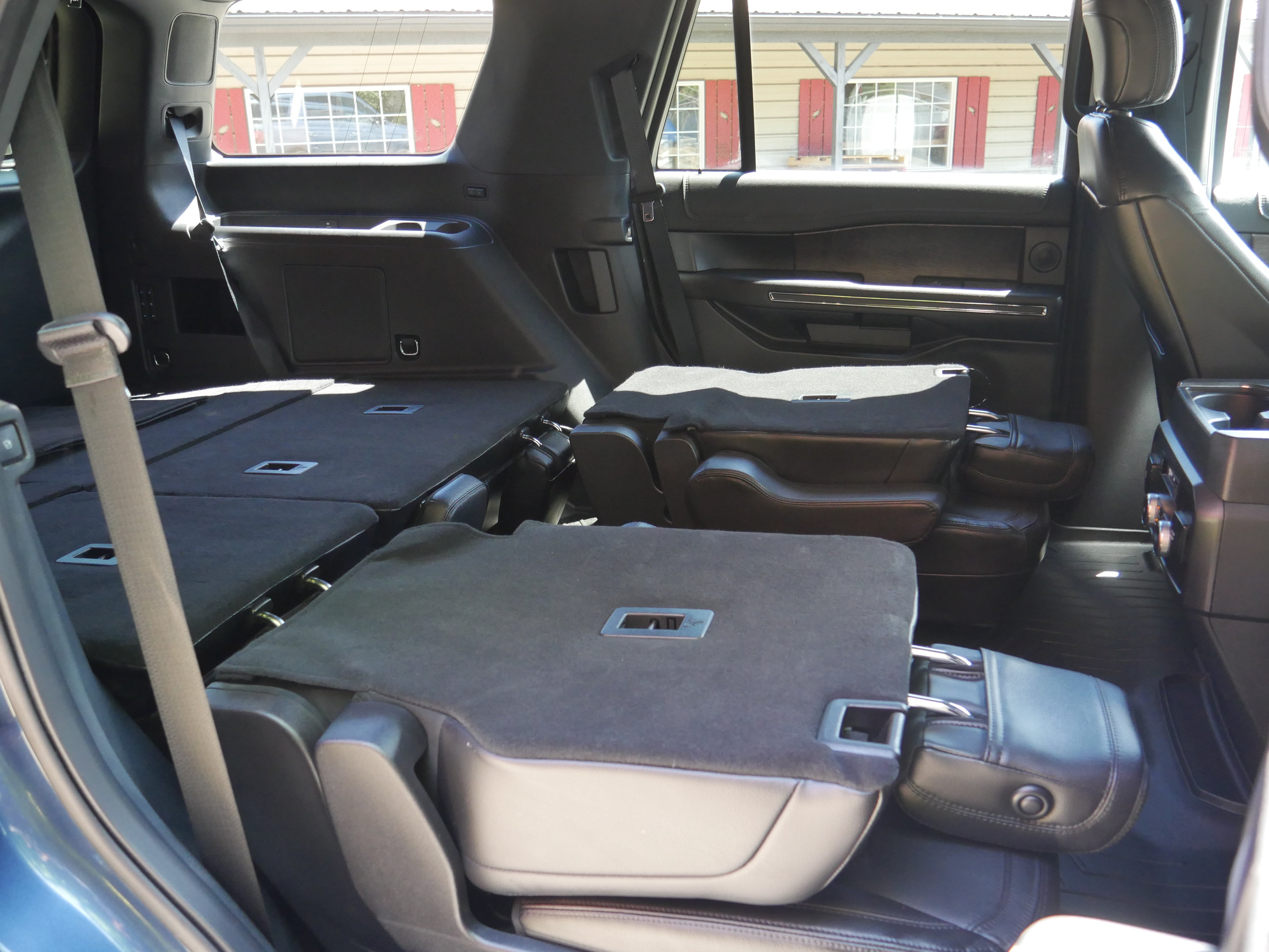 Certified 2019 Ford Expedition Limited w/ Equipment Group 302A AWD/4WD image 32