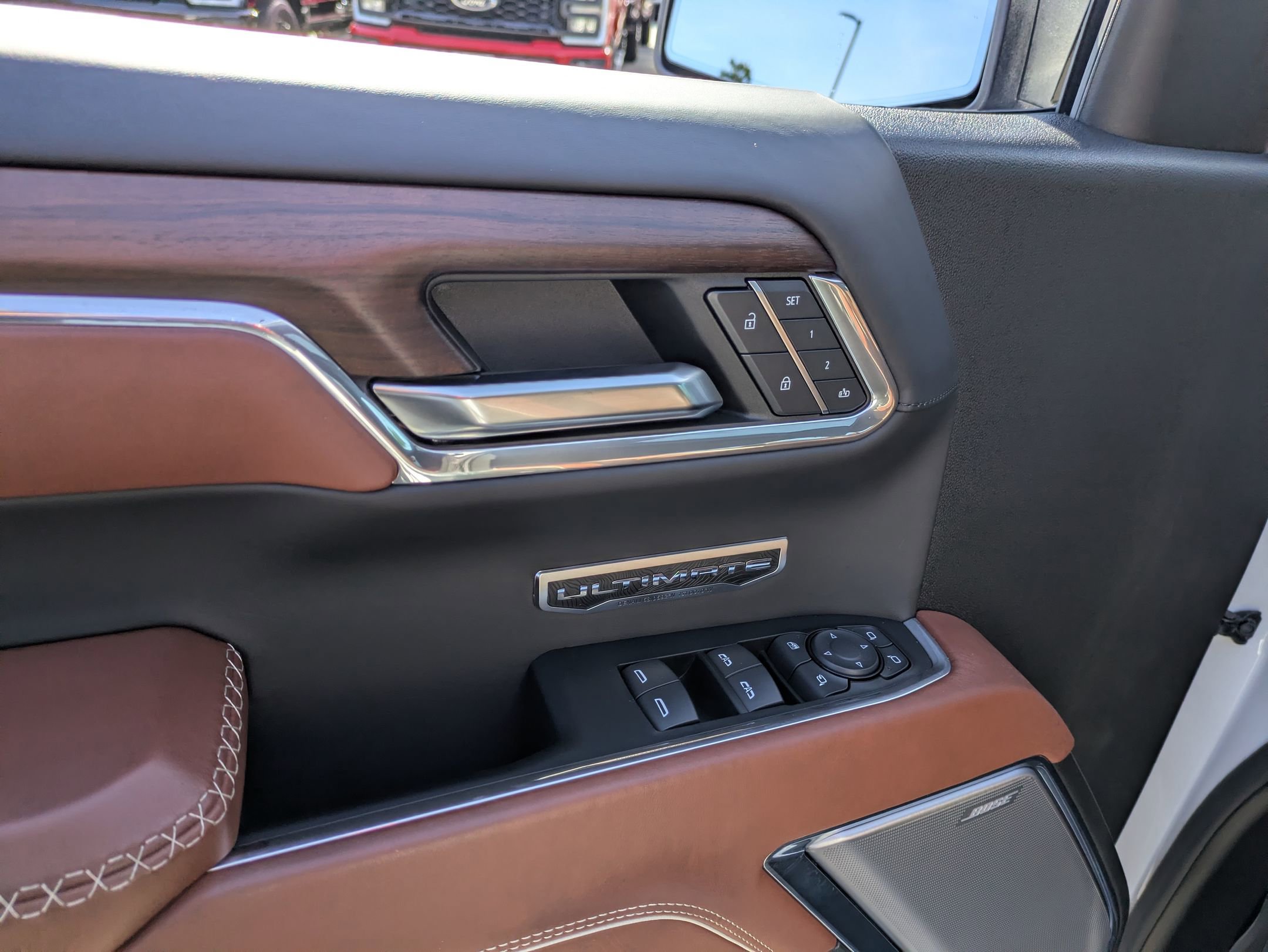 Used 2024 GMC Sierra 1500 Denali Ultimate image 17