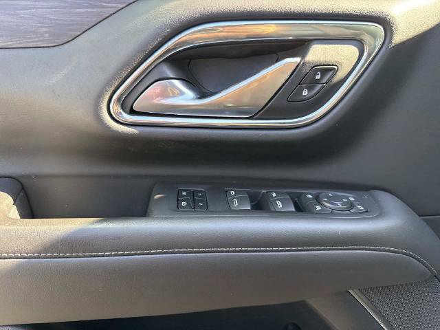 Used 2022 Chevrolet Tahoe Z71 w/ Z71 Off-Road Package AWD/4WD image 20