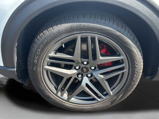 Certified 2025 Ford Explorer ST AWD/4WD image 32