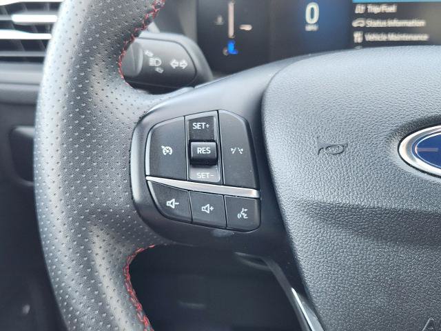 Certified 2025 Ford Escape ST-Line FWD image 27
