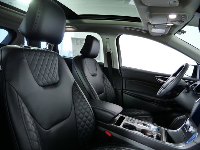 Certified 2024 Ford Edge Titanium w/ Equipment Group 301A image 12
