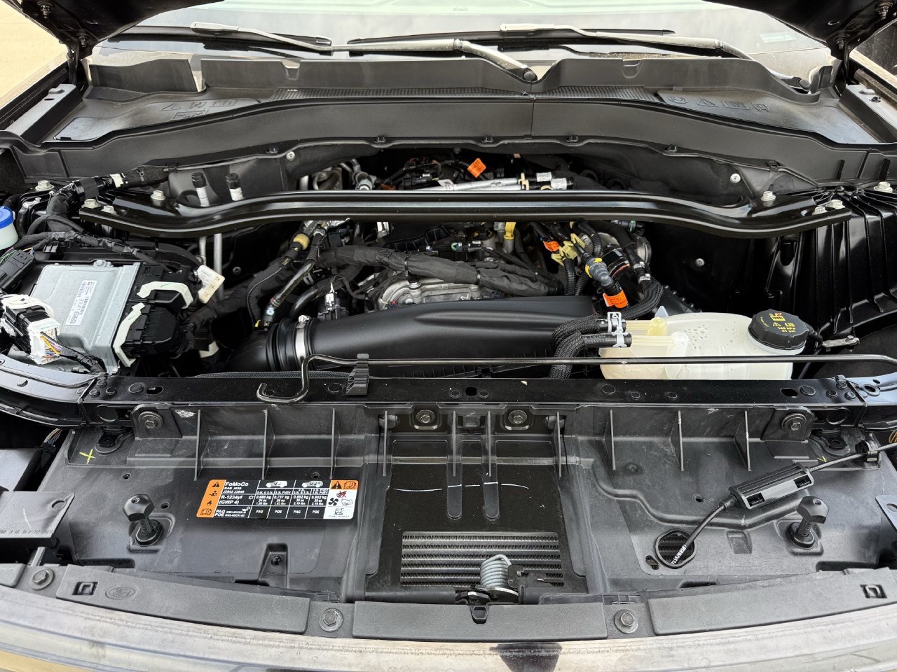 Certified 2025 Ford Explorer ST-Line RWD image 27