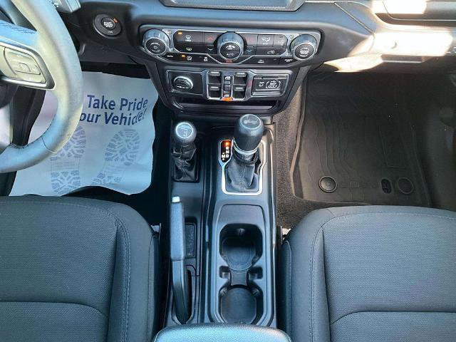 Used 2023 Jeep Wrangler Sport w/ Sun And Sound Package image 22