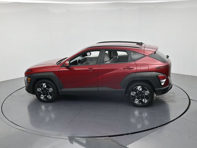 Used 2025 Hyundai Kona SEL FWD image 45
