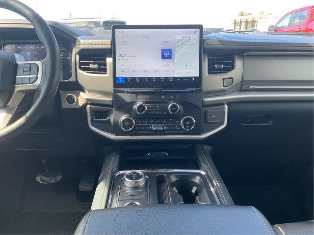 Certified 2023 Ford Expedition XLT image 28