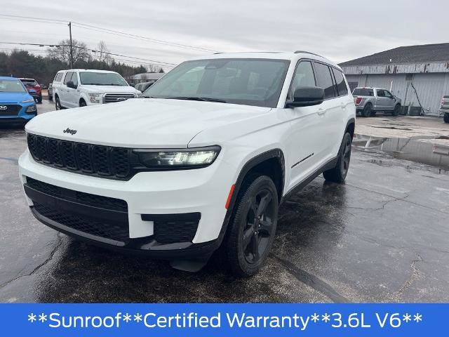 Used 2023 Jeep Grand Cherokee L Laredo image 2