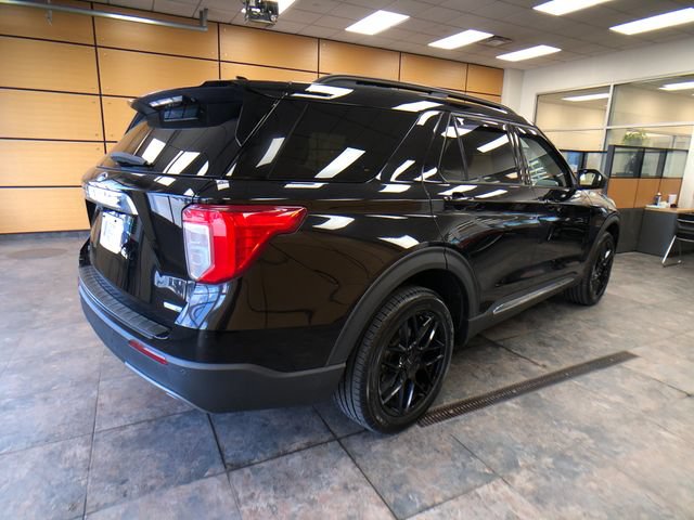 Certified 2020 Ford Explorer XLT w/ Equipment Group 202A AWD/4WD image 7