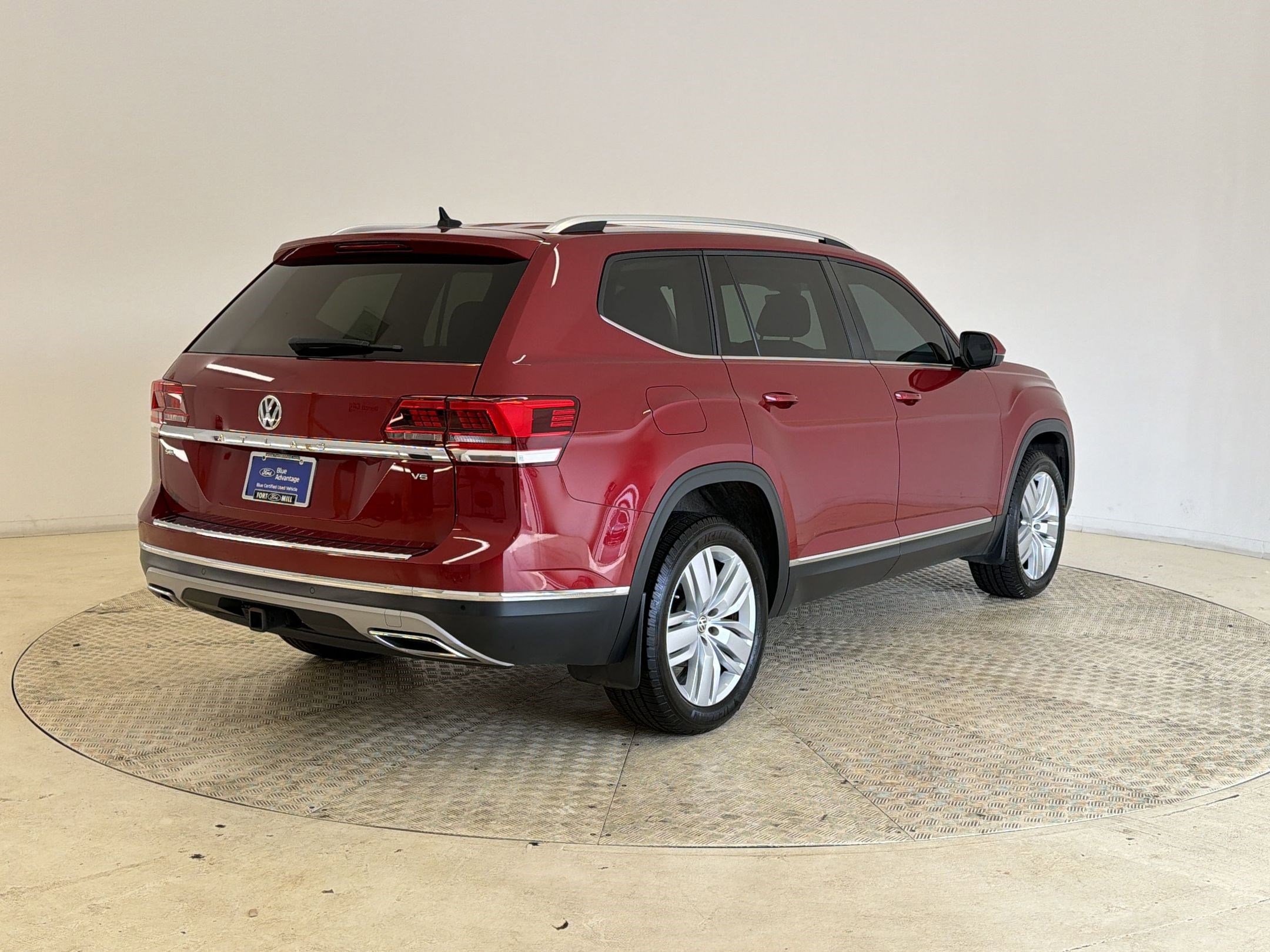 Used 2019 Volkswagen Atlas SEL FWD image 9