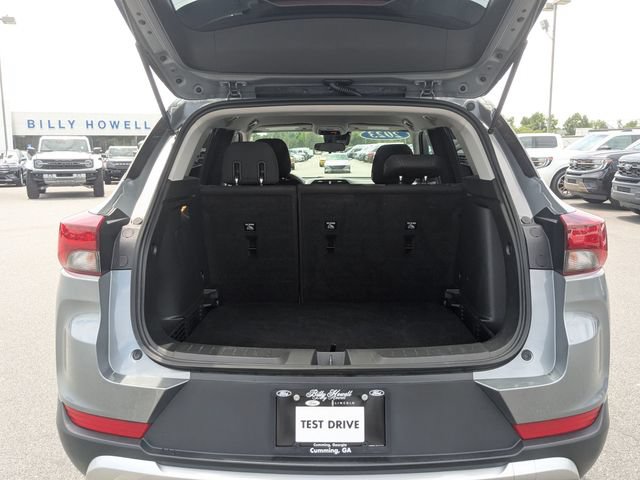 Used 2023 Chevrolet TrailBlazer LT FWD image 23