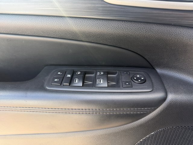 Used 2020 Jeep Grand Cherokee Altitude RWD image 14