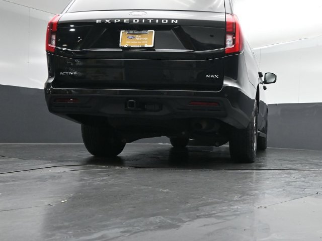 Certified 2026 Ford Expedition Max Active AWD/4WD image 36