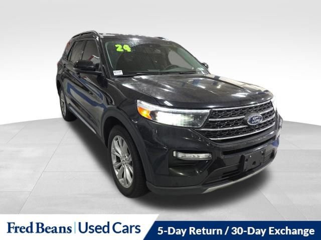 Certified 2024 Ford Explorer XLT w/ Equipment Group 202A image 7