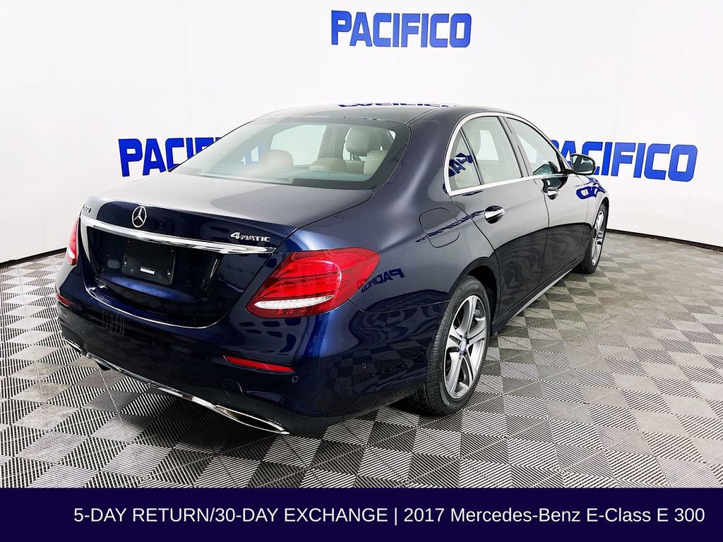 Used 2017 Mercedes-Benz E 300 4MATIC image 7