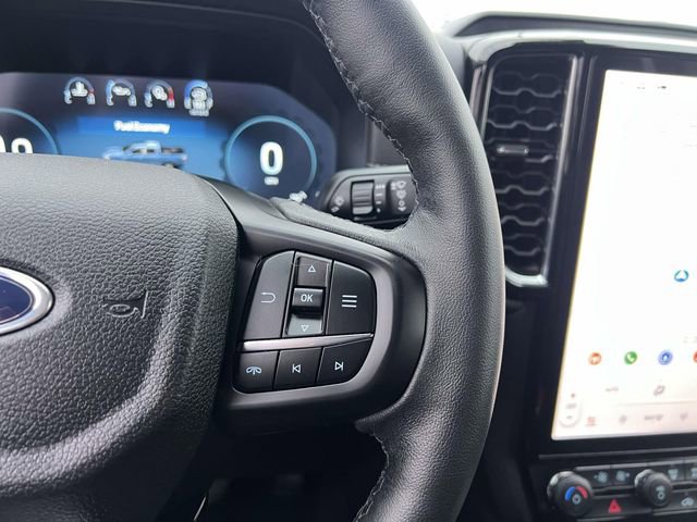 Certified 2025 Ford Ranger Lariat w/ FX4 Off-Road Package image 18