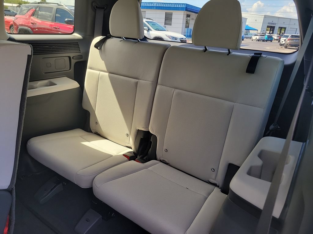 Used 2026 Hyundai Santa Fe SE FWD image 12