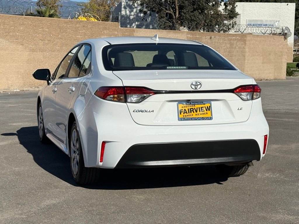 Used 2024 Toyota Corolla LE image 5