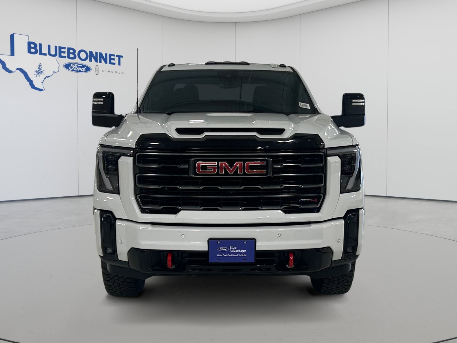 Used 2025 GMC Sierra 2500 AT4 w/ AT4 Premium Plus Package AWD/4WD image 2