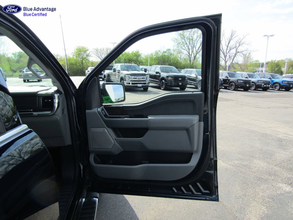 Certified 2022 Ford F150 Lariat w/ Equipment Group 502A High AWD/4WD image 41