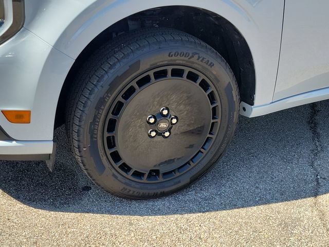 Certified 2026 Ford Maverick Lobo AWD/4WD image 9