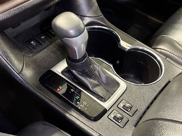 Used 2019 Toyota Highlander XLE AWD/4WD image 14