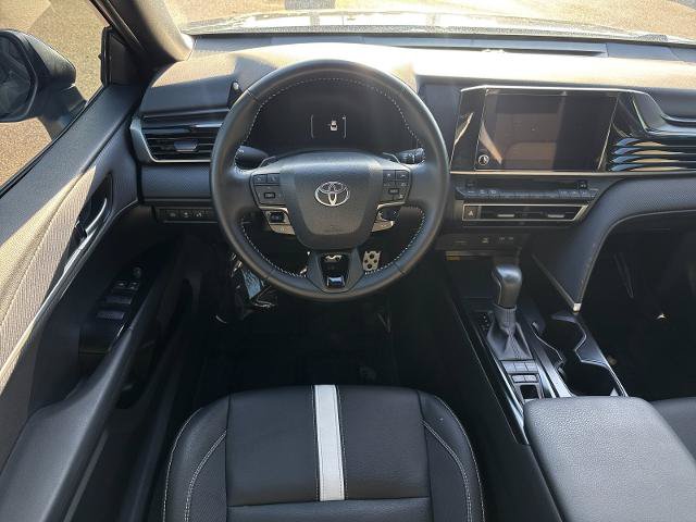 Used 2026 Toyota Camry SE FWD image 12