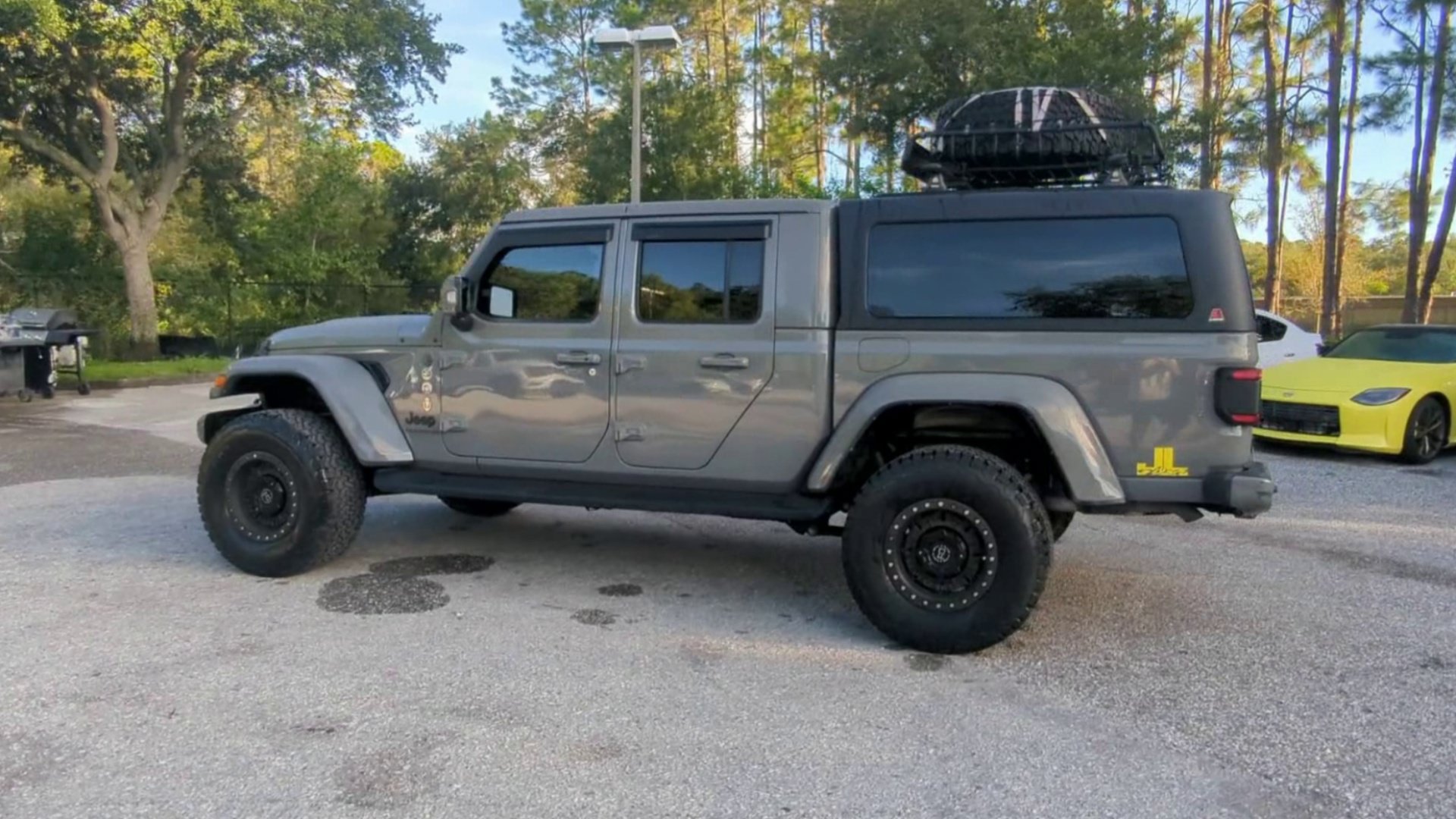 Used 2022 Jeep Gladiator Overland AWD/4WD image 18