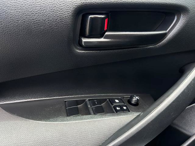 Used 2023 Toyota Corolla LE w/ Carpet Mat Package (TMS) FWD image 17
