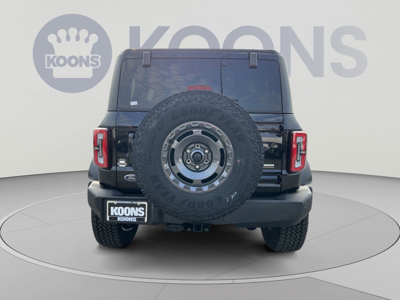 Certified 2025 Ford Bronco Outer Banks w/ Sasquatch Package AWD/4WD image 5