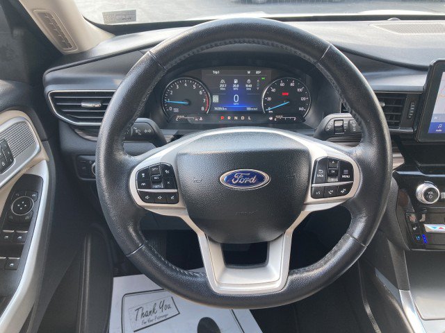 Certified 2022 Ford Explorer Limited w/ Equipment Group 301A AWD/4WD image 10