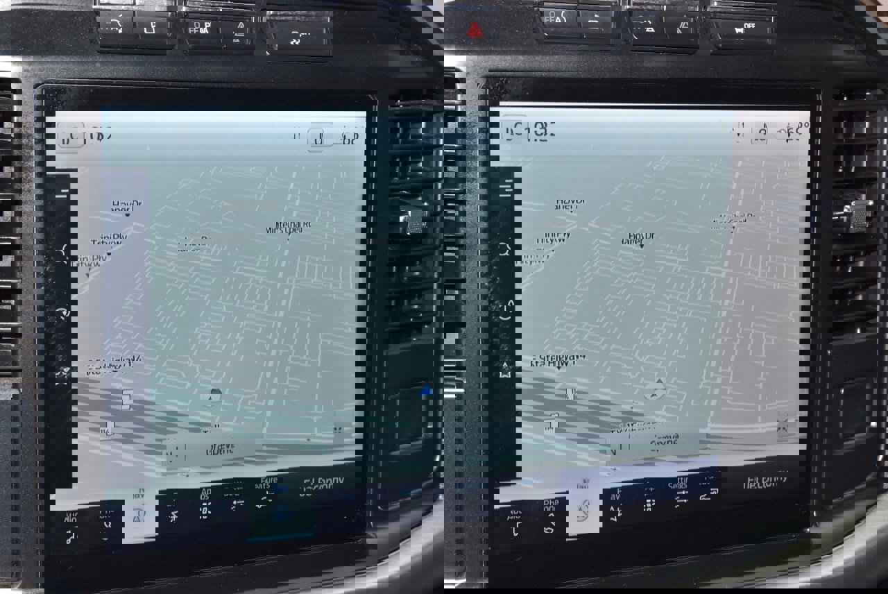 Certified 2023 Ford F150 Lariat w/ Equipment Group 502A High image 29