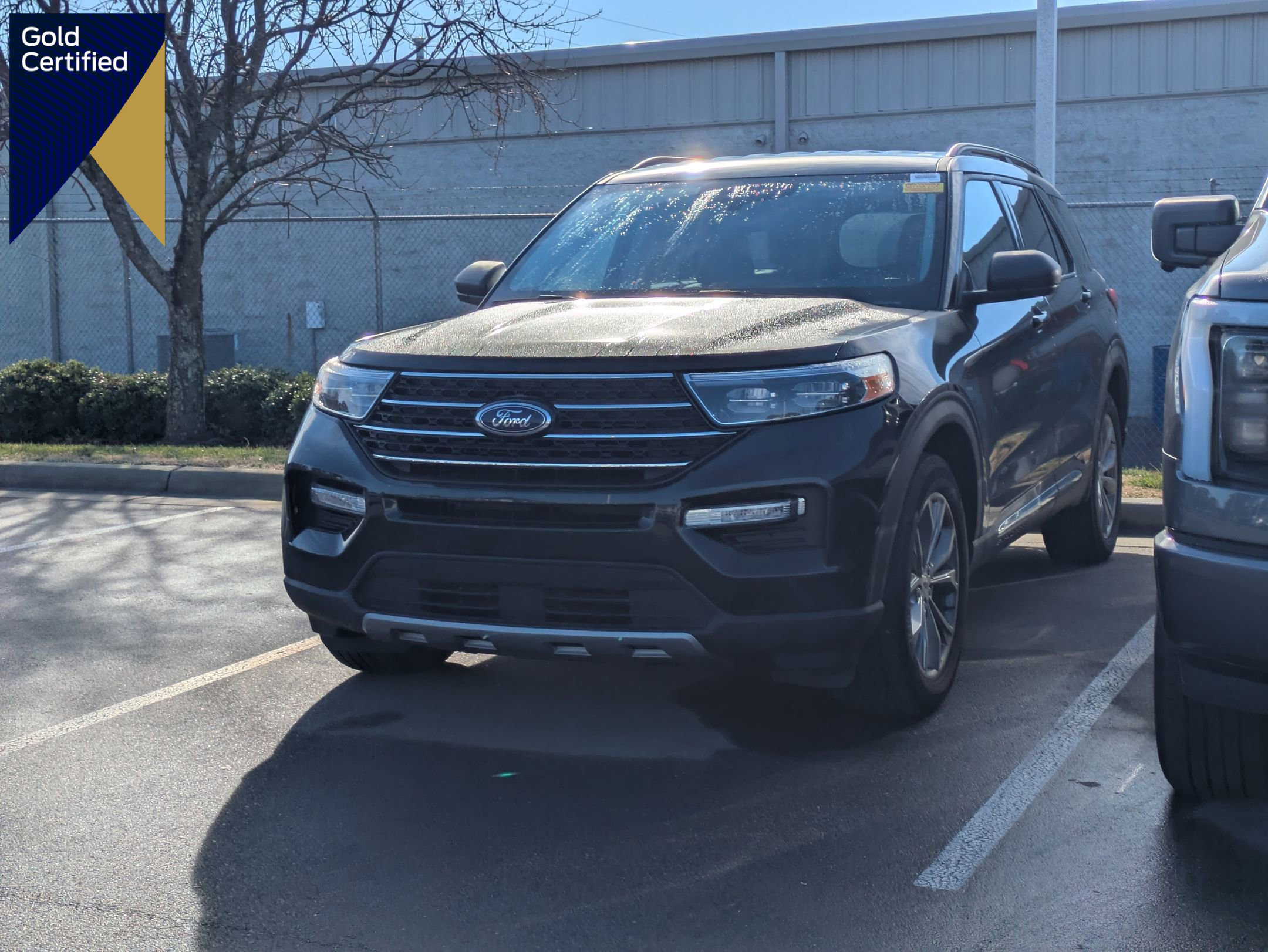 Certified 2023 Ford Explorer XLT w/ Equipment Group 202A image 1