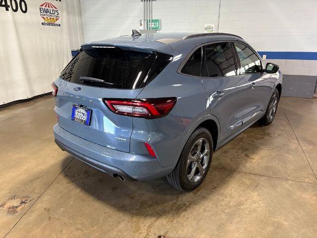 Certified 2024 Ford Escape ST-Line w/ Tech Pack #1 AWD/4WD image 10