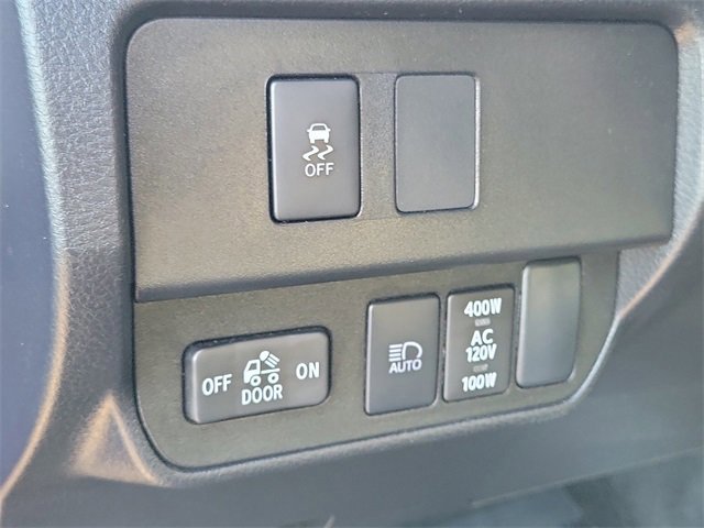Used 2023 Toyota Tacoma TRD Sport image 18