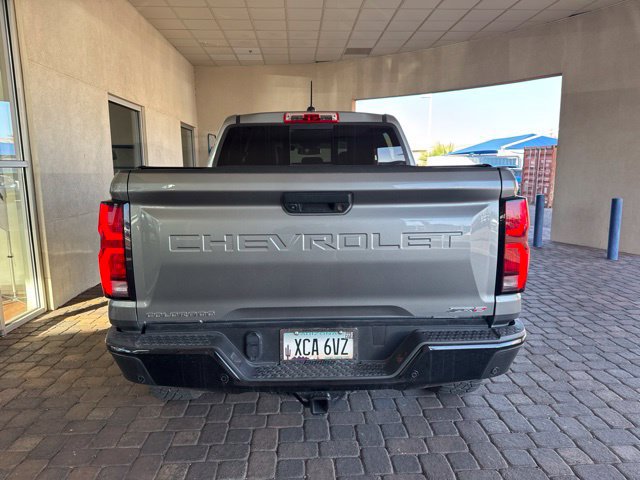 Used 2025 Chevrolet Colorado ZR2 w/ Technology Package AWD/4WD image 3