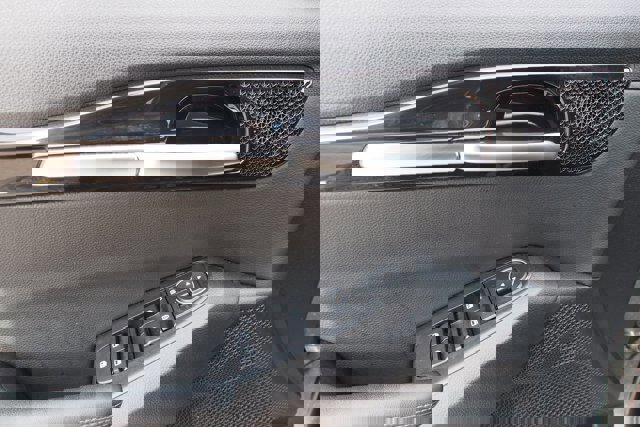 Used 2024 Kia Seltos EX image 19