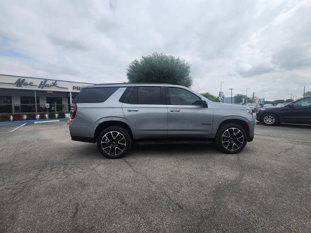 Used 2023 Chevrolet Tahoe RST w/ Sport Performance Package image 3