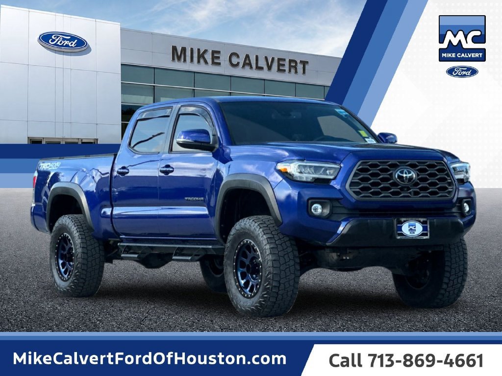 Used 2022 Toyota Tacoma TRD Off-Road w/ TRD Premium Off Road Package AWD/4WD image 7