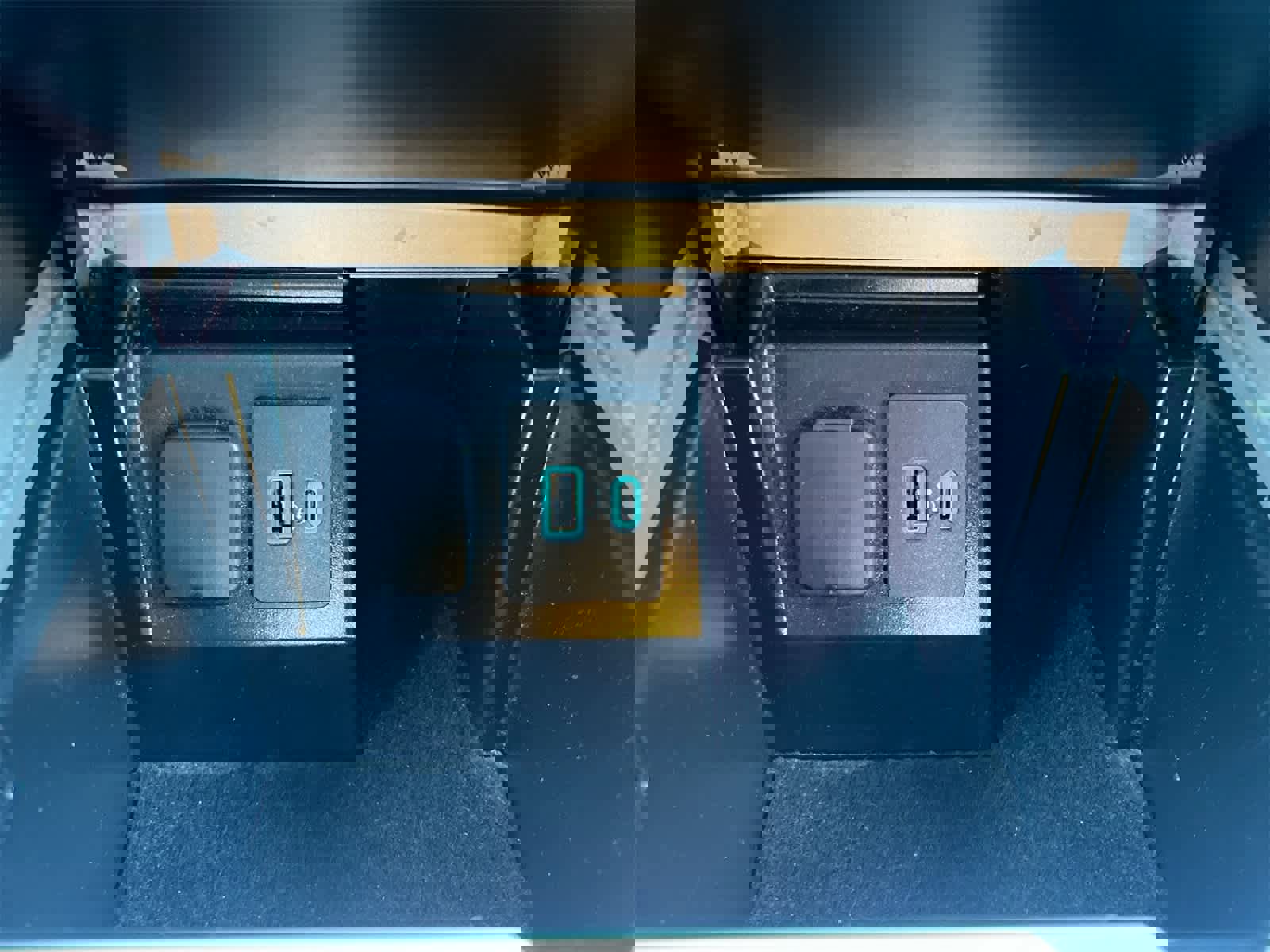 Certified 2024 Ford Explorer ST w/ Equipment Group 401A image 31