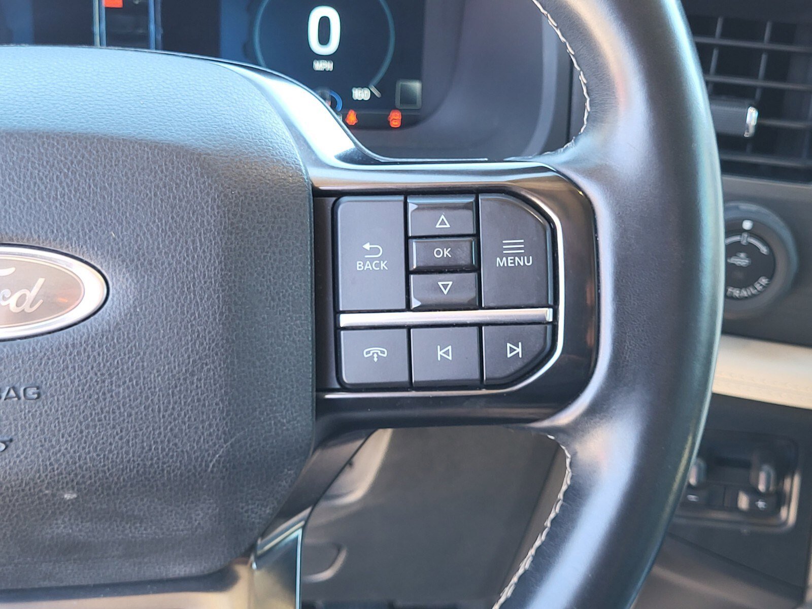 Certified 2023 Ford Expedition Platinum image 30