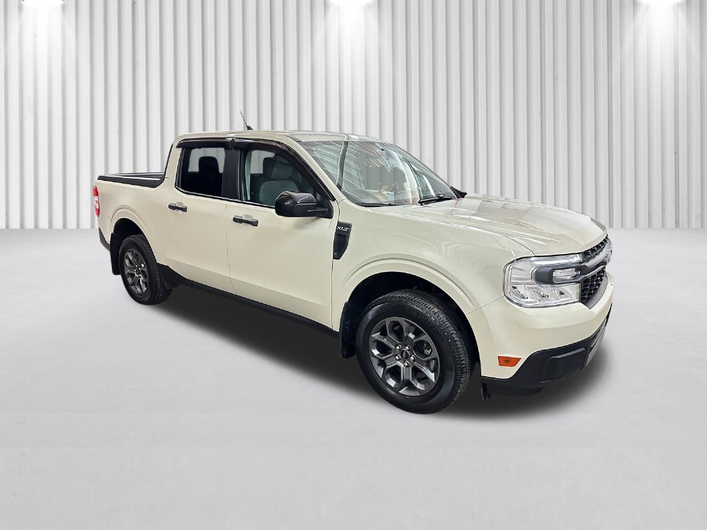 Certified 2024 Ford Maverick XLT w/ XLT Luxury Package FWD image 2