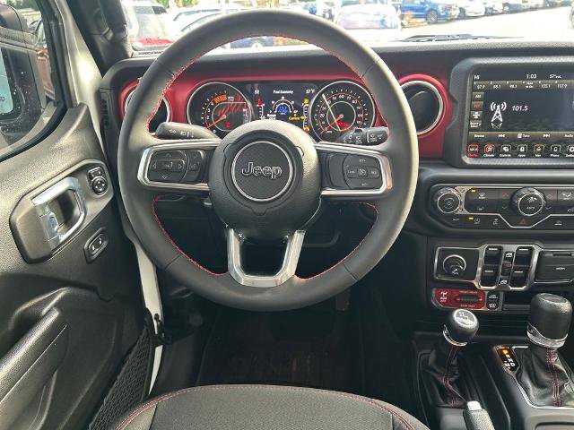 Used 2023 Jeep Wrangler Unlimited Rubicon w/ Steel Bumper Group image 17