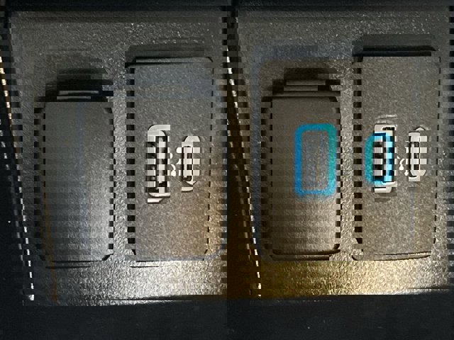 Certified 2022 Ford Explorer ST-Line w/ Class IV Trailer Tow Package image 29