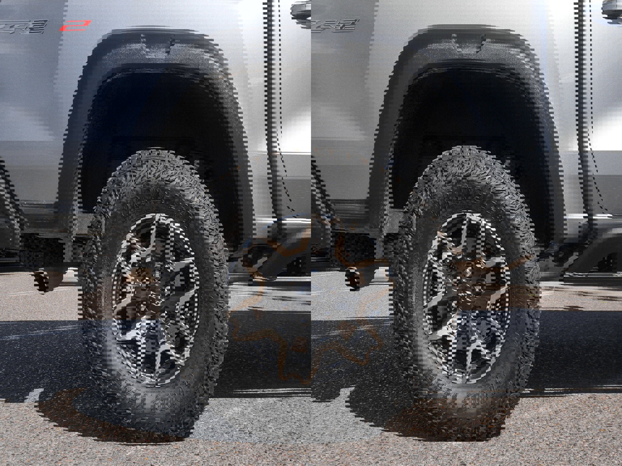Used 2025 Chevrolet Colorado ZR2 w/ Technology Package image 12