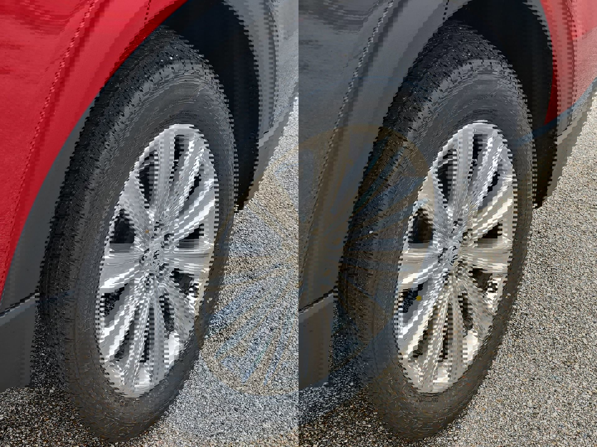 Certified 2023 Ford Explorer King Ranch w/ Premium Technology Package image 10