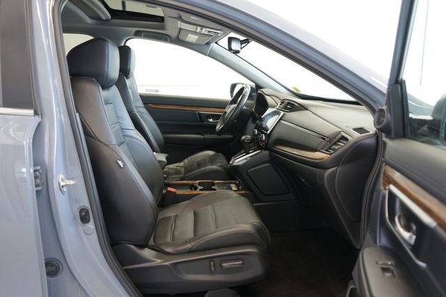 Used 2020 Honda CR-V Touring image 31