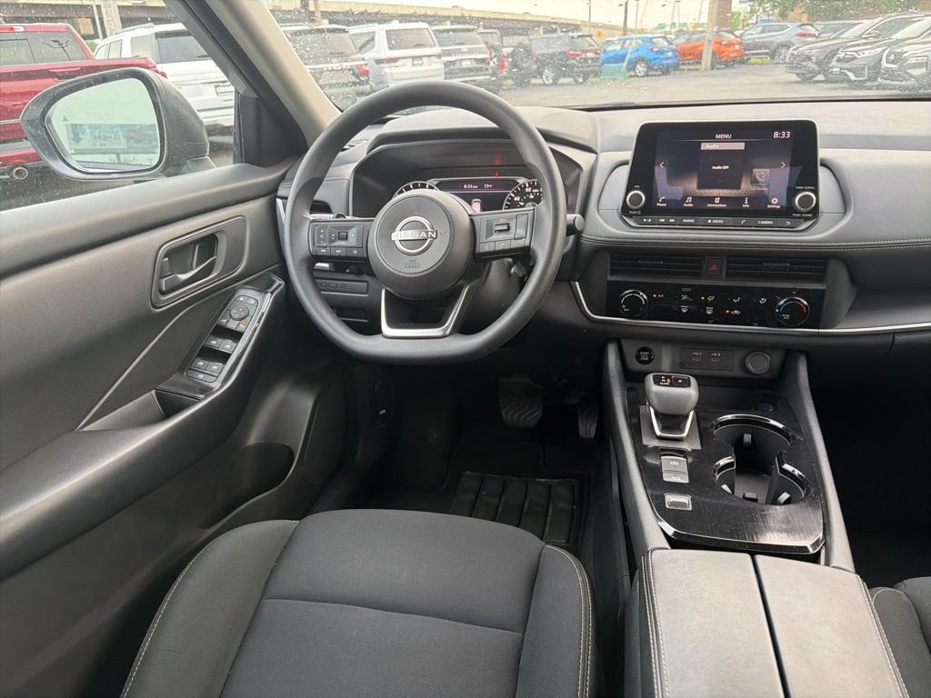 Used 2024 Nissan Rogue S FWD image 21