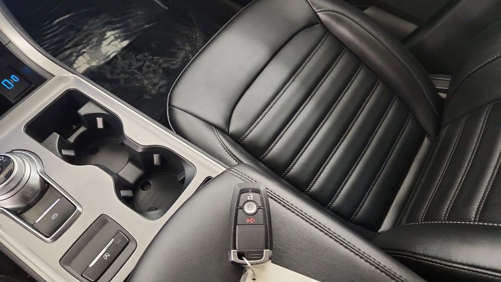 Certified 2023 Ford Edge SEL image 22