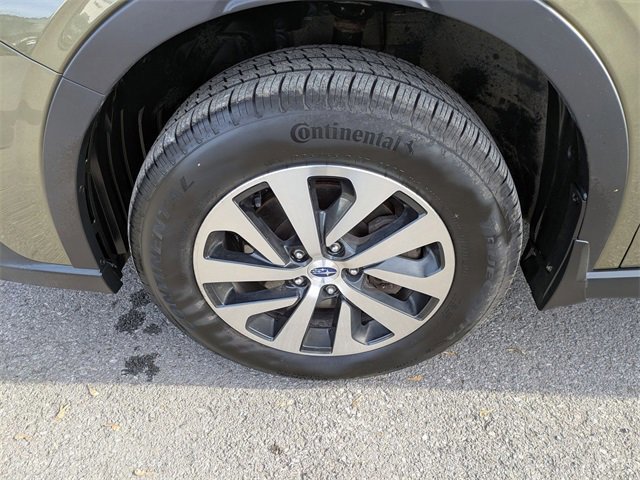 Used 2021 Subaru Outback Premium image 25